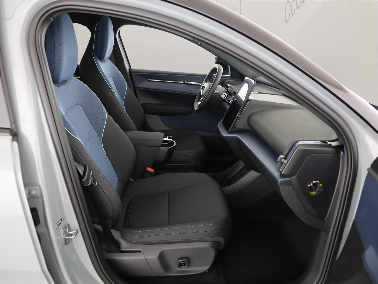 VOLVO EX30 CC P8 Ultra AWD, Elektro, Vorführwagen, Automatik - 5