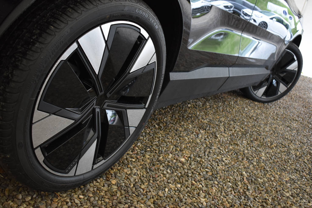 VOLVO EX30 E60 Twin Ultra Performance AWD, Elektro, Neuwagen, Automat - 5