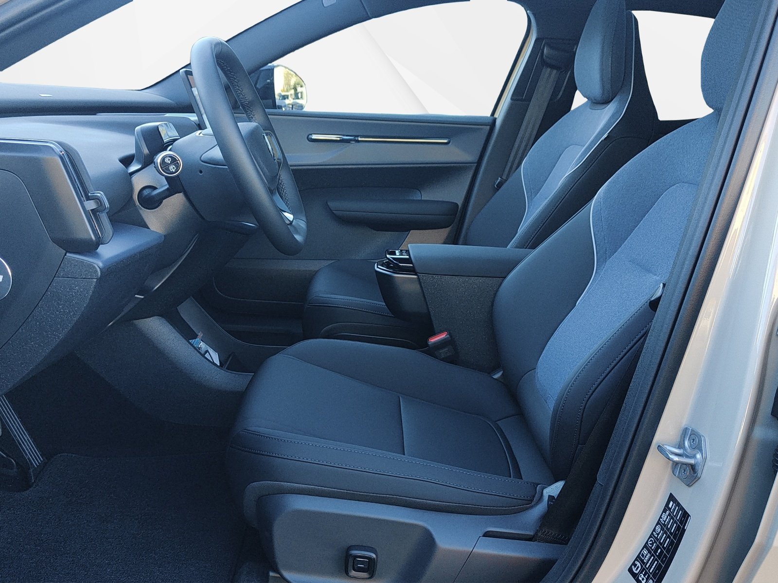 VOLVO EX30 CC E60 Twin Performance AWD, Électrique, Voiture nouvelle, Automatique - 4