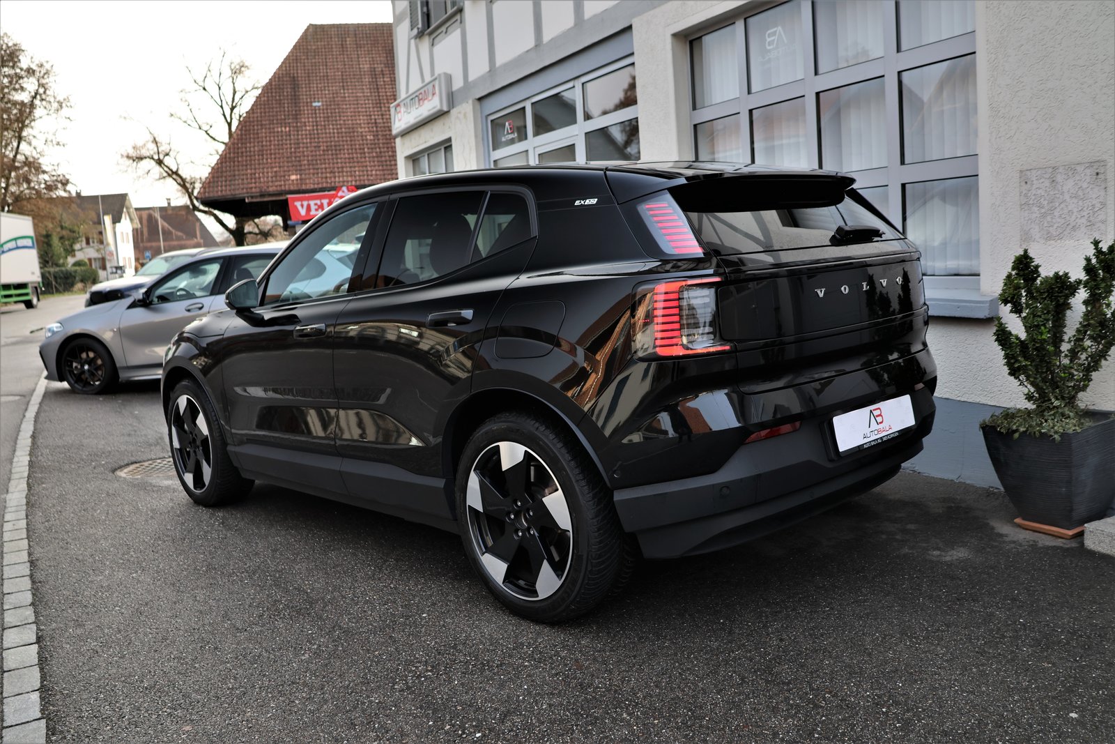 VOLVO EX30 E60 69kWh Twin Ultra Performance AWD, Elektro, Occasion / Gebraucht, Automat - 5