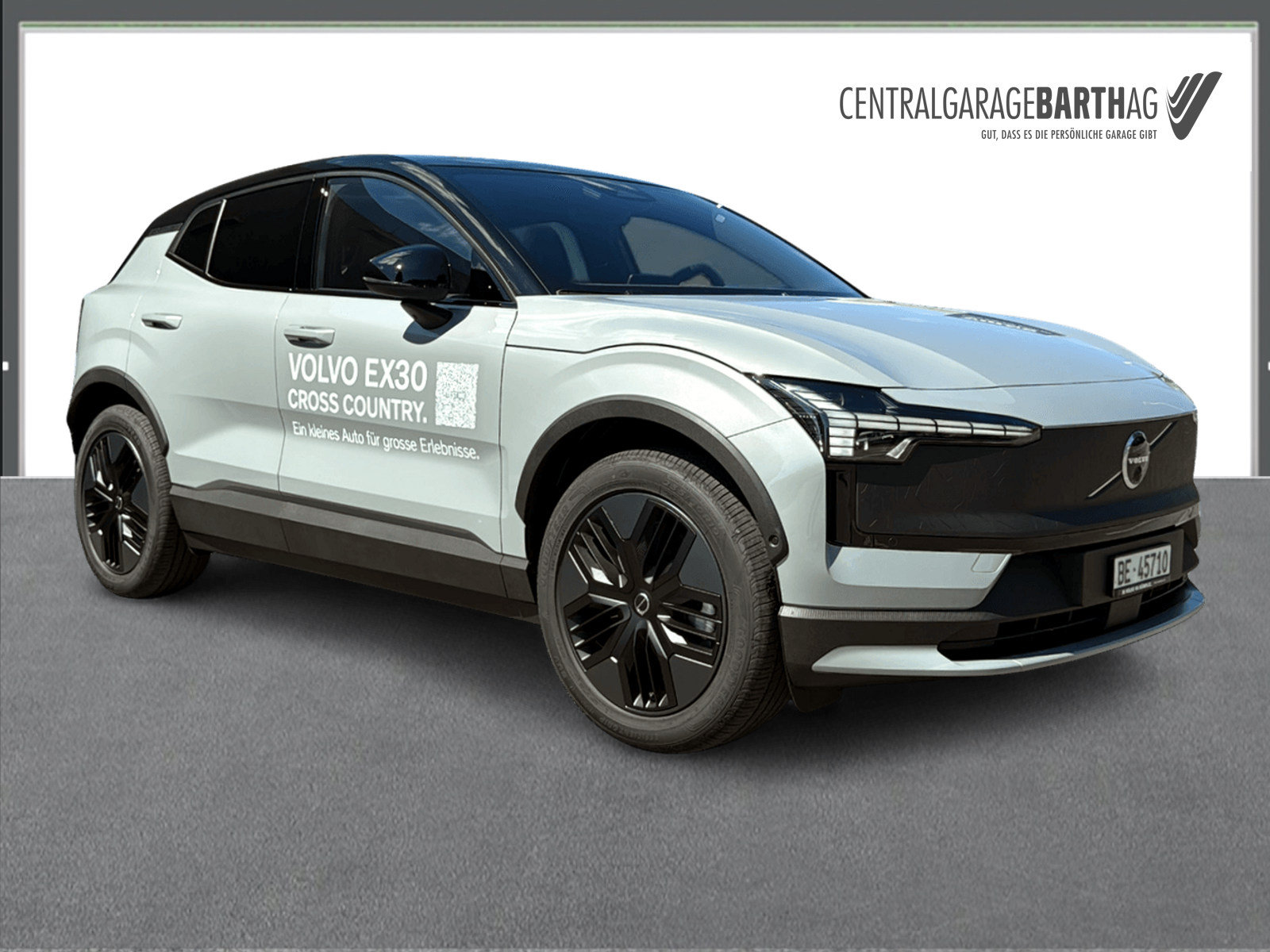 VOLVO EX30 CC E60 Twin Ultra Performance AWD, Electric, Ex-demonstrator, Automatic - 3