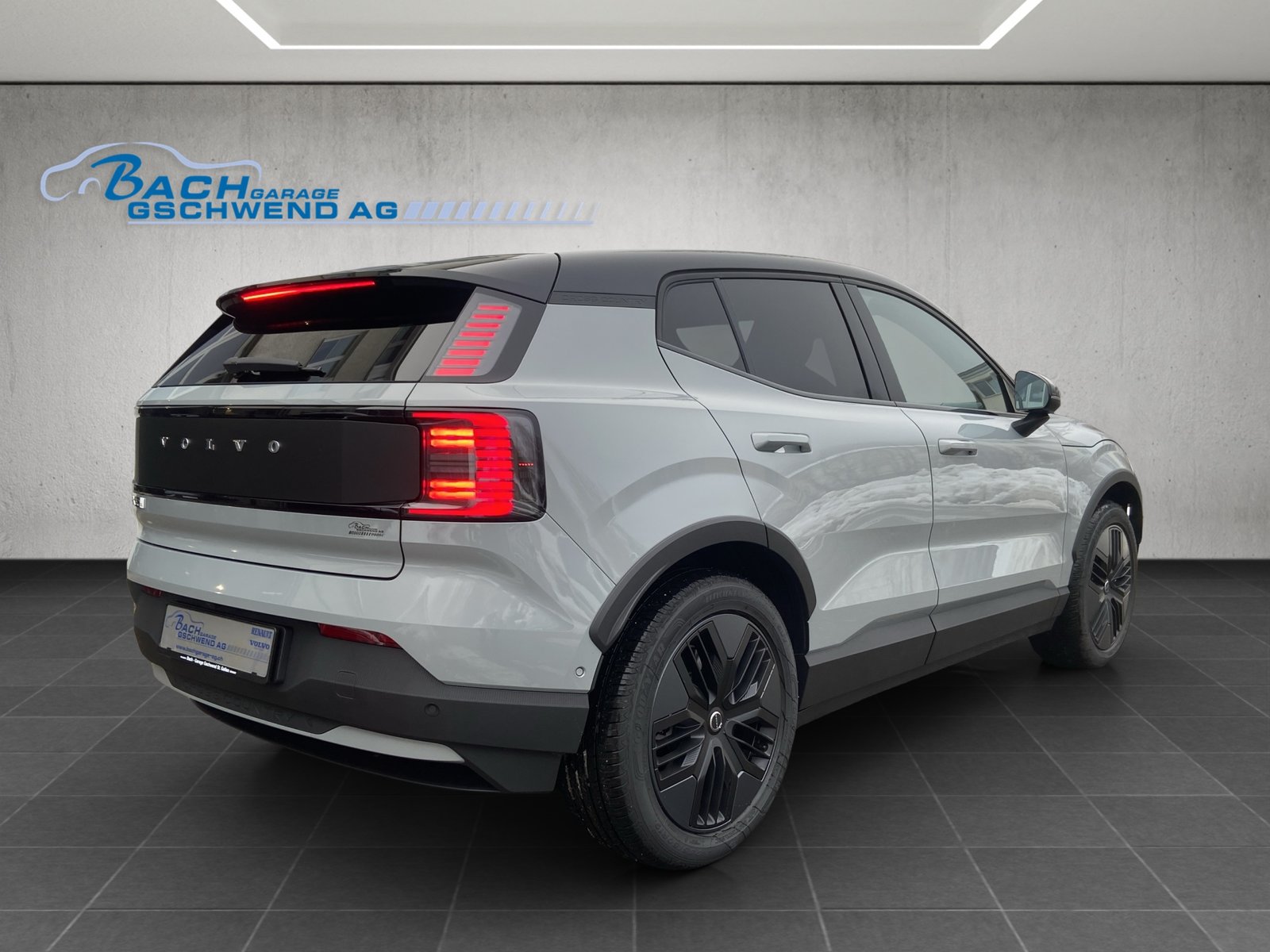 VOLVO EX30 CC E60 69kWh Twin Ultra Performance AWD, Electric, Ex-demonstrator, Automatic - 4