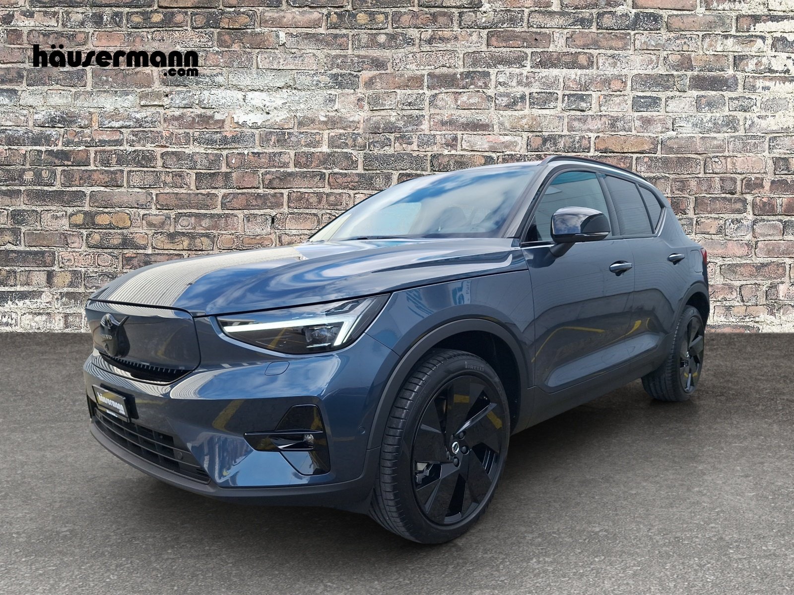 VOLVO EX40 Twin Black Edition AWD