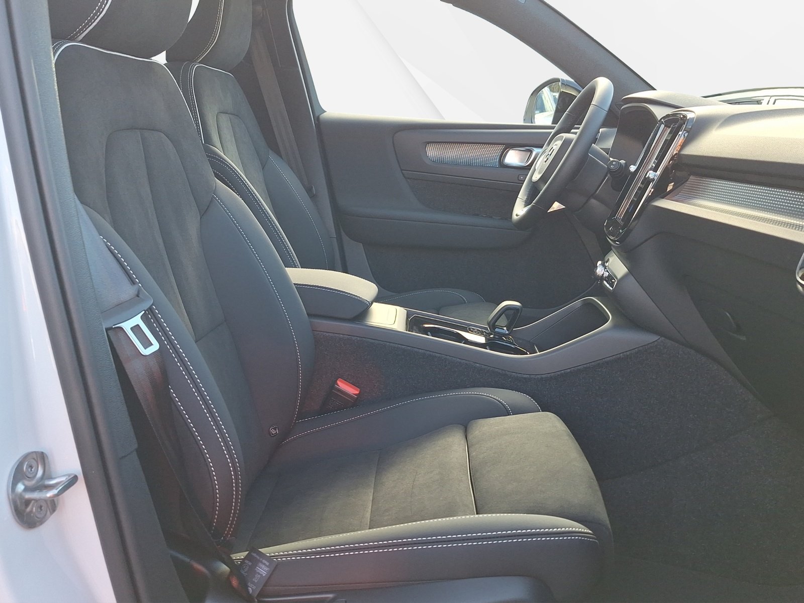 VOLVO EX40 Twin Black Edition AWD, Électrique, Voiture nouvelle, Automatique - 7