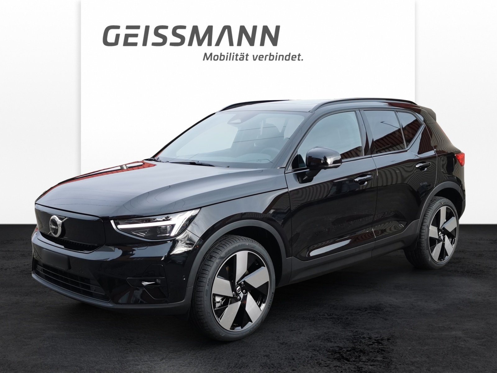 VOLVO EX40 Twin XCENTRIC Edition AWD