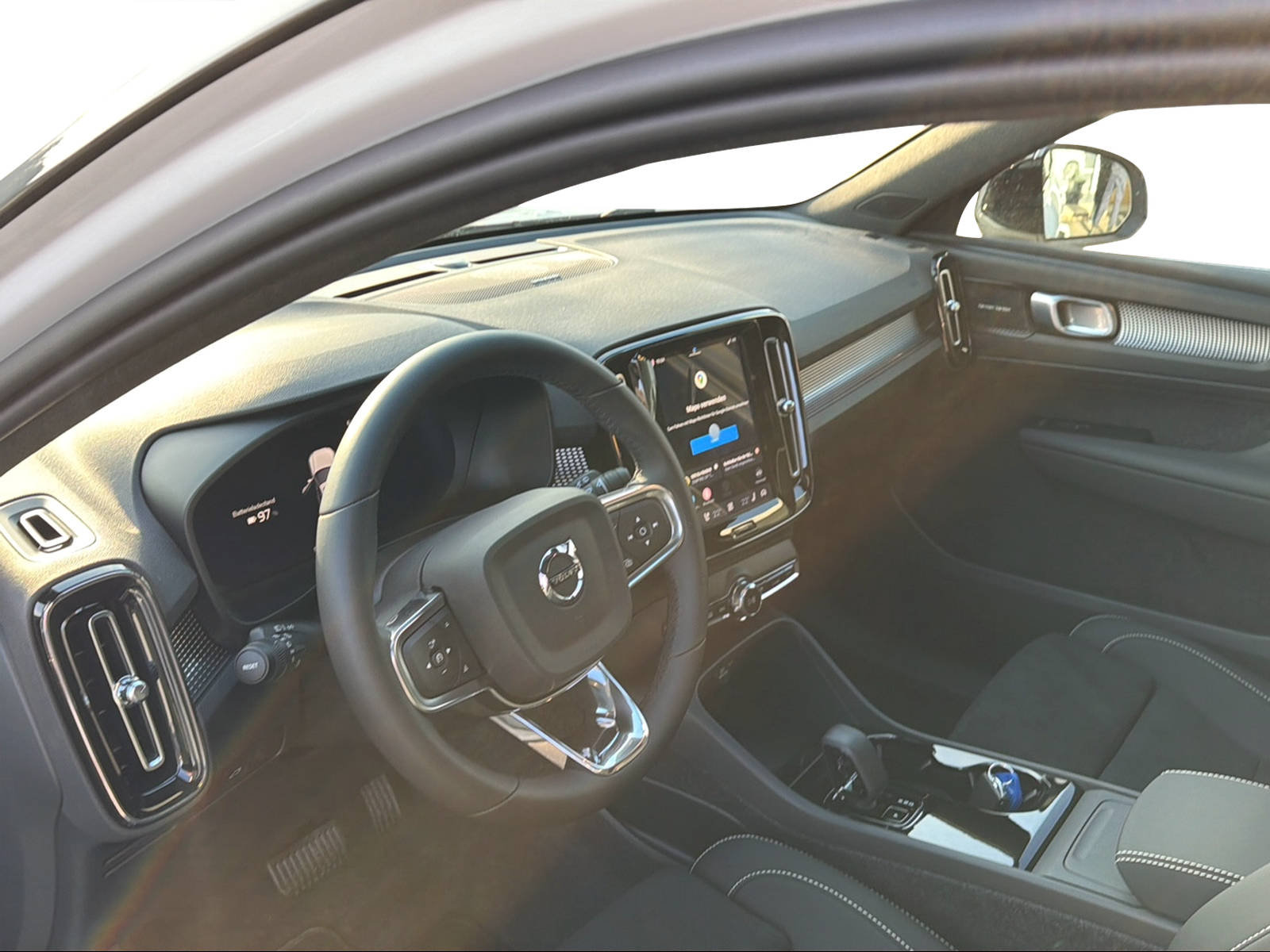 VOLVO EX40 Twin Performance Ultra AWD, Elettrica, Auto nuove, Automatico - 4