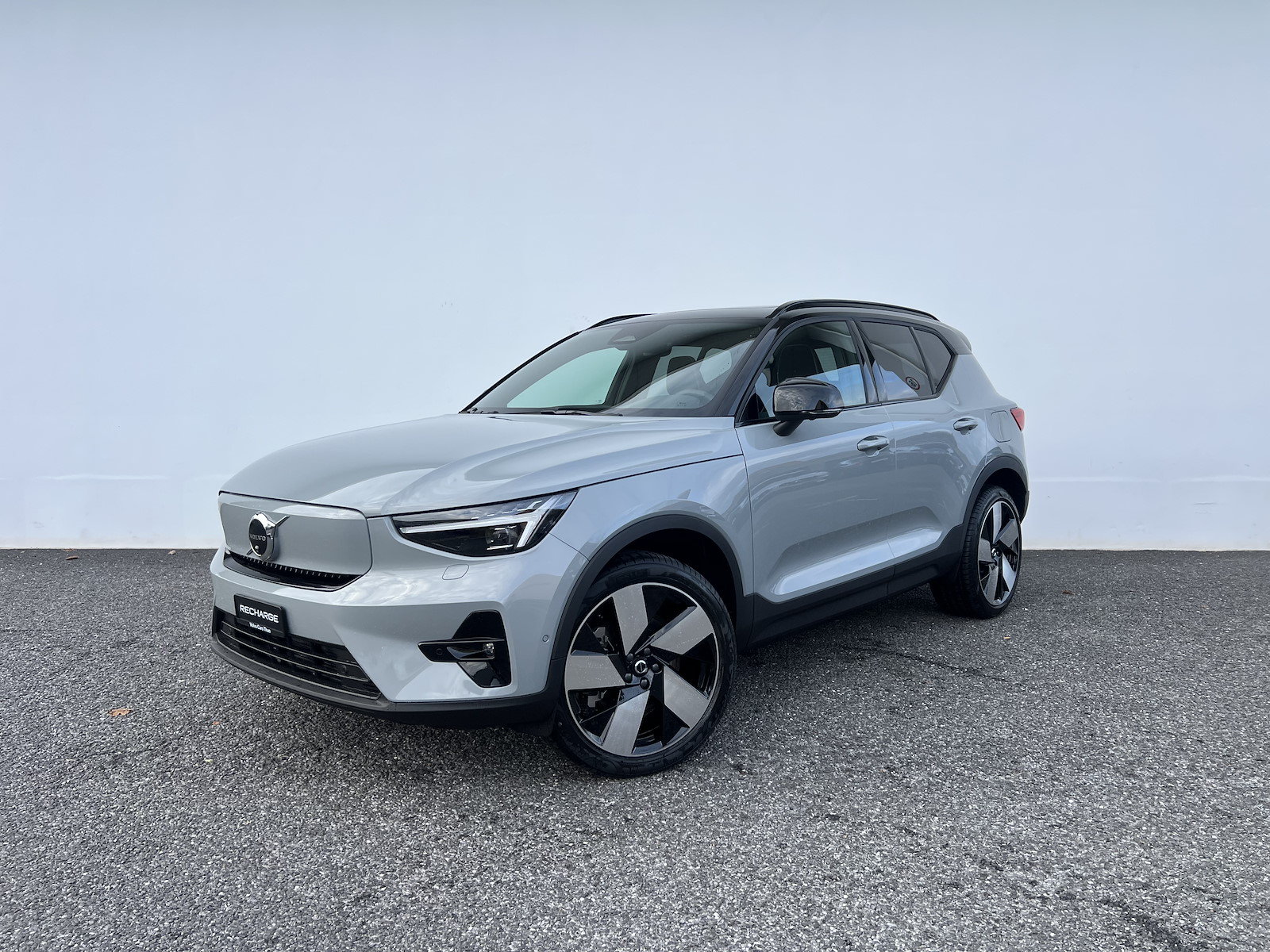 VOLVO EX40 Twin XCENTRIC Edition AWD