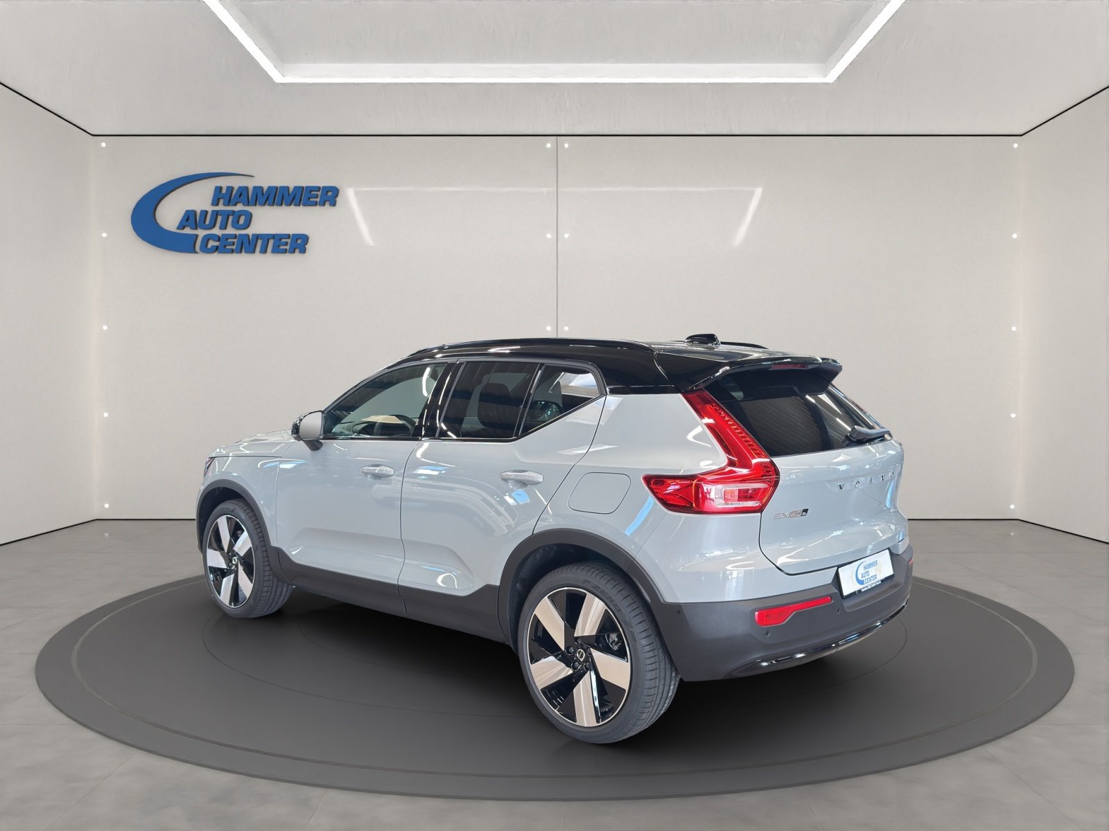 VOLVO EX40 Twin XCENTRIC Edition AWD, Elettrica, Auto nuove, Automatico - 4