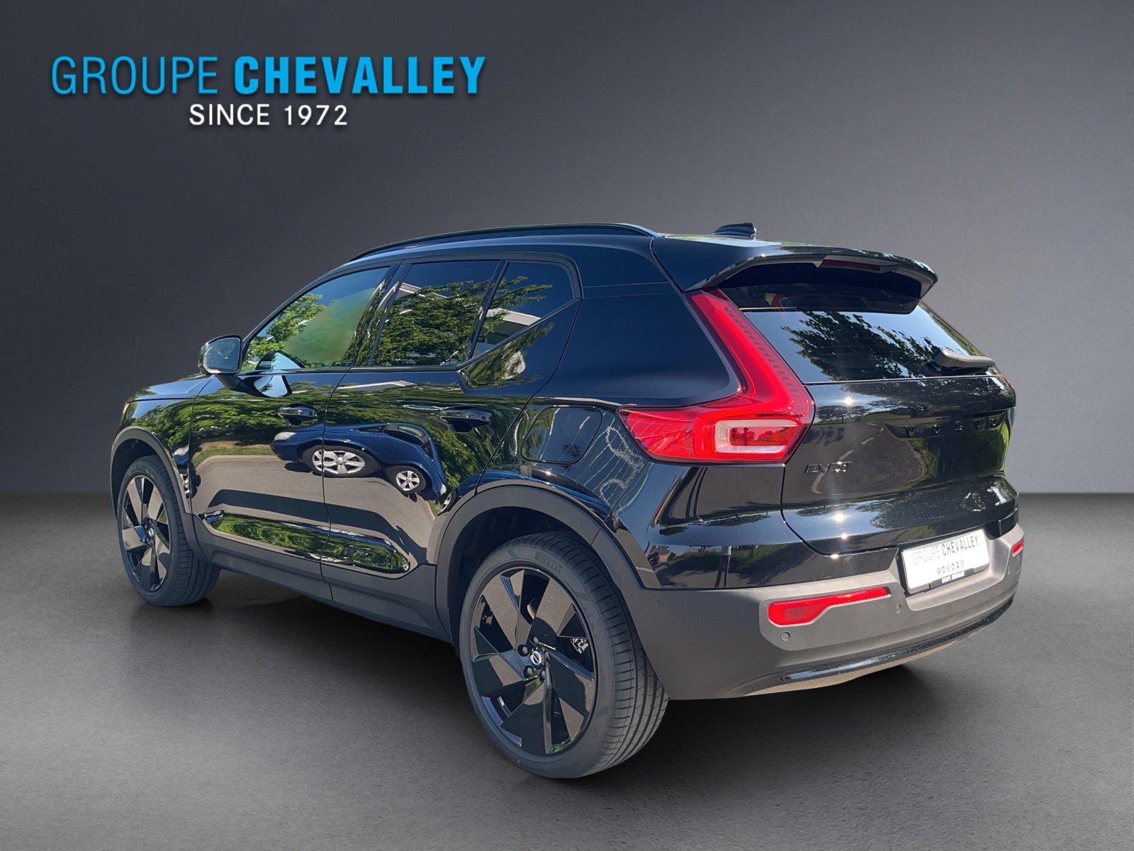 VOLVO EX40 82kWh Twin Motor Performance AWD Black Edition, Elettrica, Auto nuove, Automatico - 4