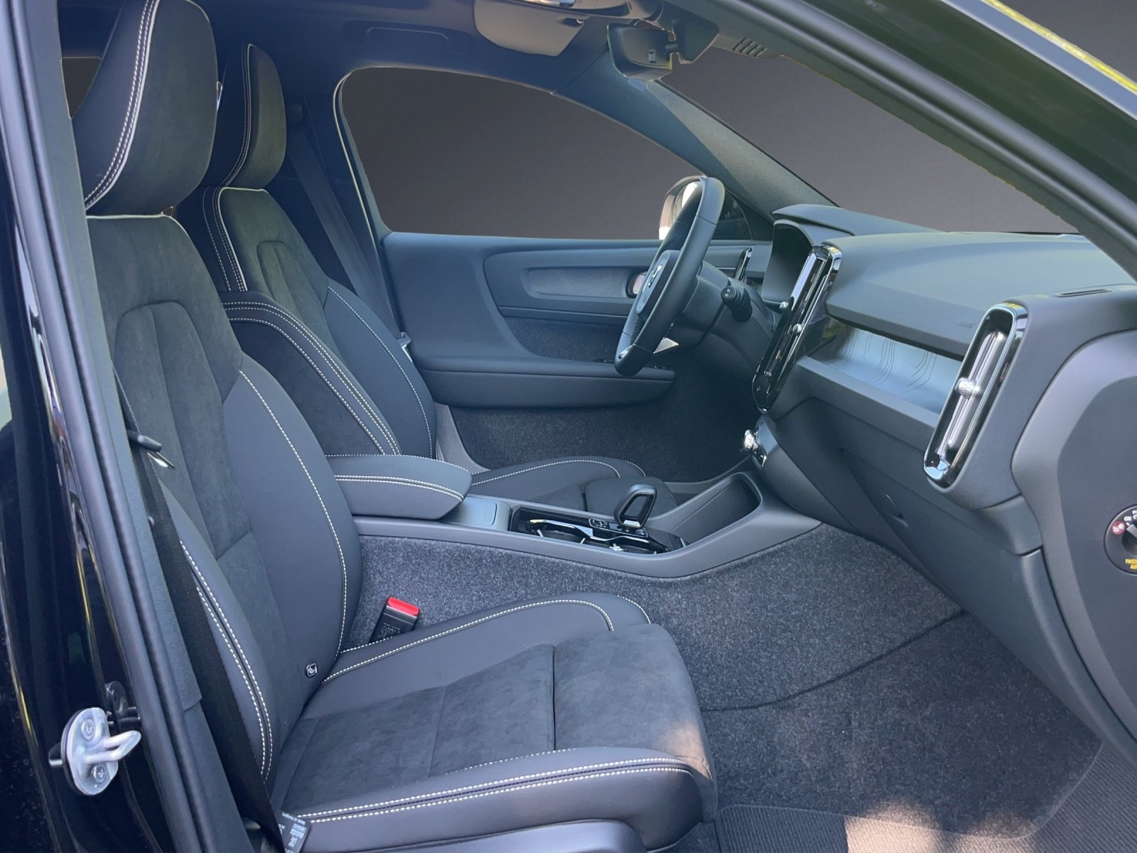 VOLVO EX40 82kWh Twin Motor Performance AWD Black Edition, Elettrica, Auto nuove, Automatico - 7