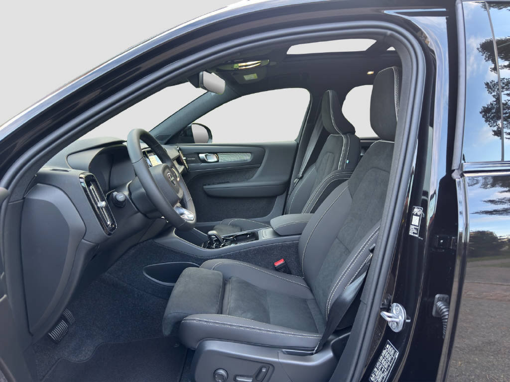 VOLVO EX40 Twin Black Edition AWD, Électrique, Voiture nouvelle, Automatique - 6