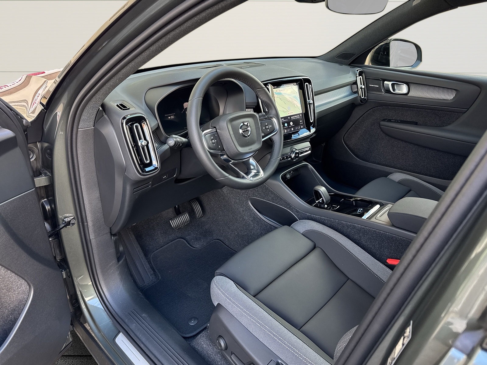 VOLVO EX40 Twin XCENTRIC Edition AWD, Elektro, Neuwagen, Automatik - 7