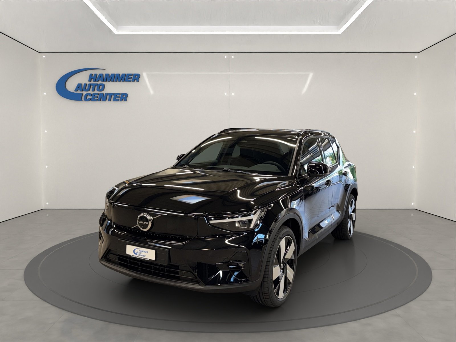 VOLVO EX40 Twin XCENTRIC Edition AWD
