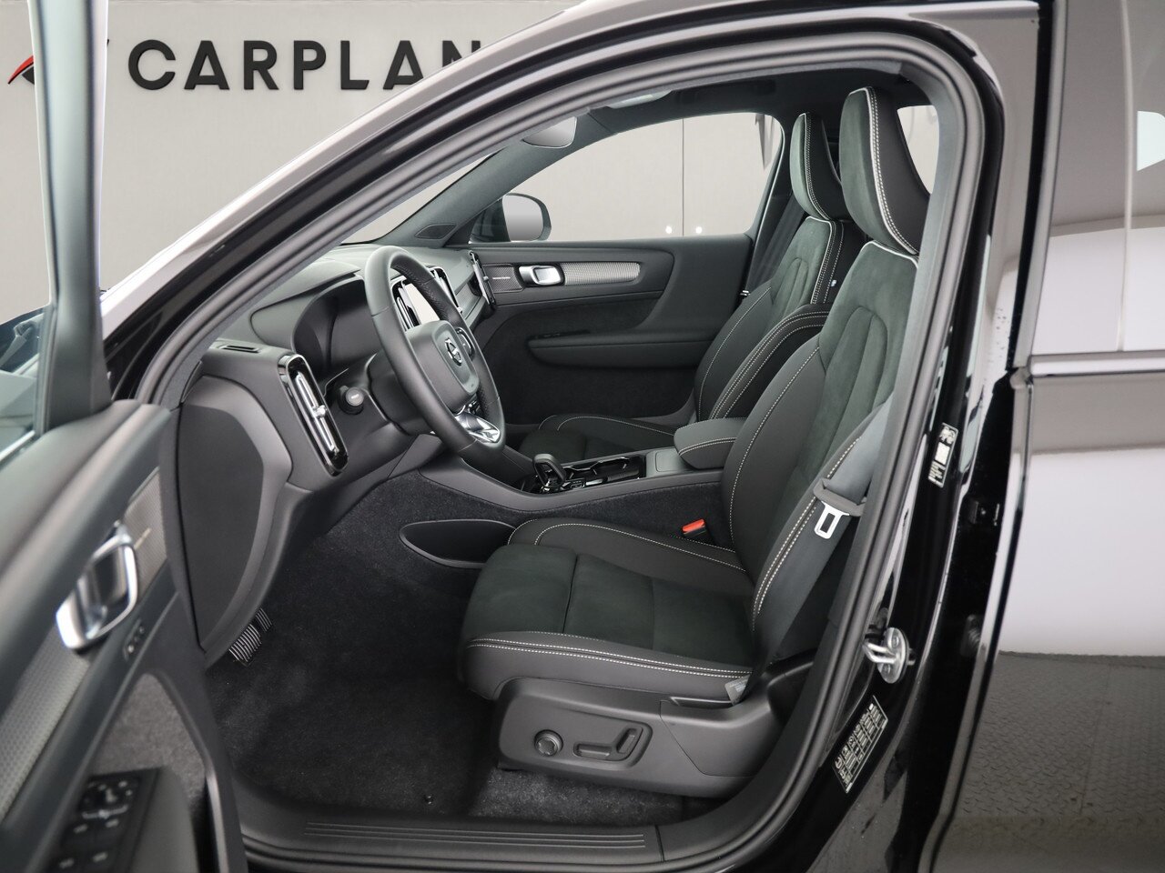 VOLVO EX40 Twin Ultra AWD, Electric, New car, Automatic - 7
