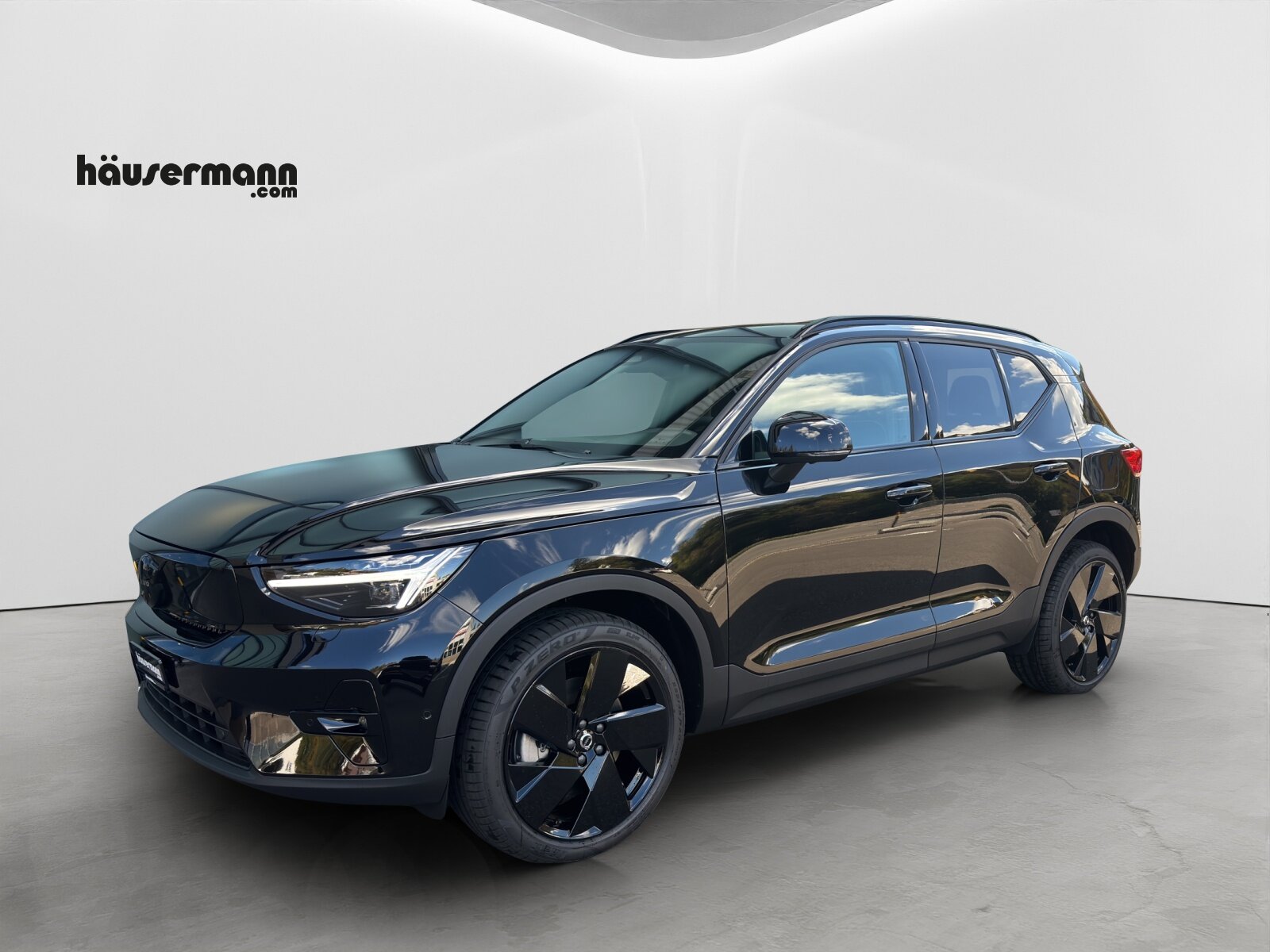 VOLVO EX40 Twin Black Edition AWD