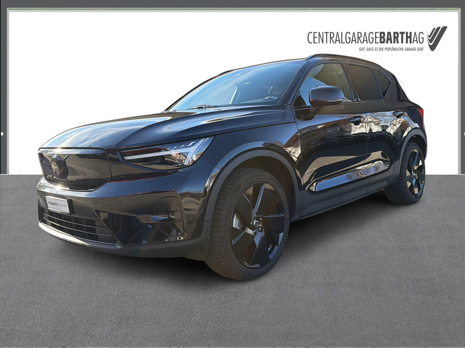 VOLVO EX40 XCENTRIC Black Edition AWD