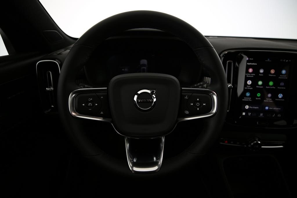 VOLVO EX40 Twin Black Edition AWD, Électrique, Occasion / Utilisé, Automatique - 6