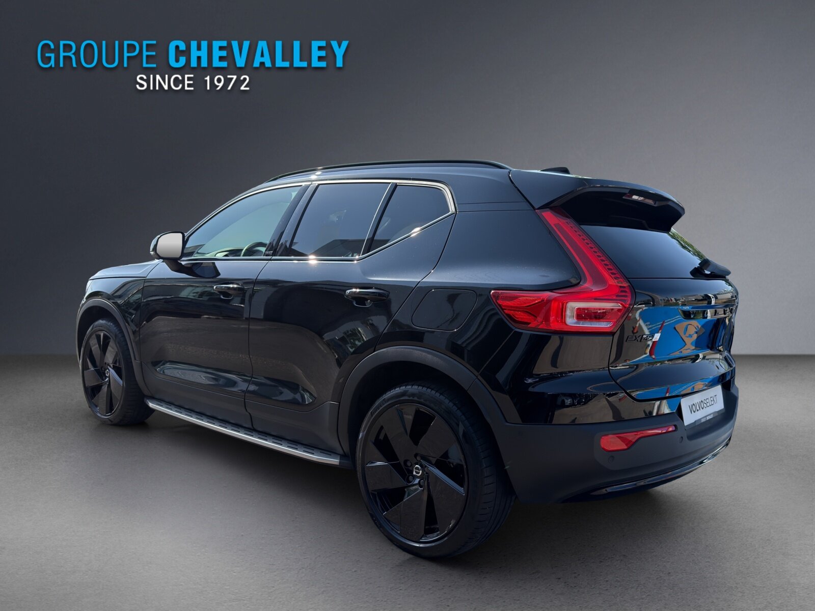 VOLVO EX40 82kWh Twin Motor Performance AWD Ultra, Elektro, Occasion / Gebraucht, Automatik - 4