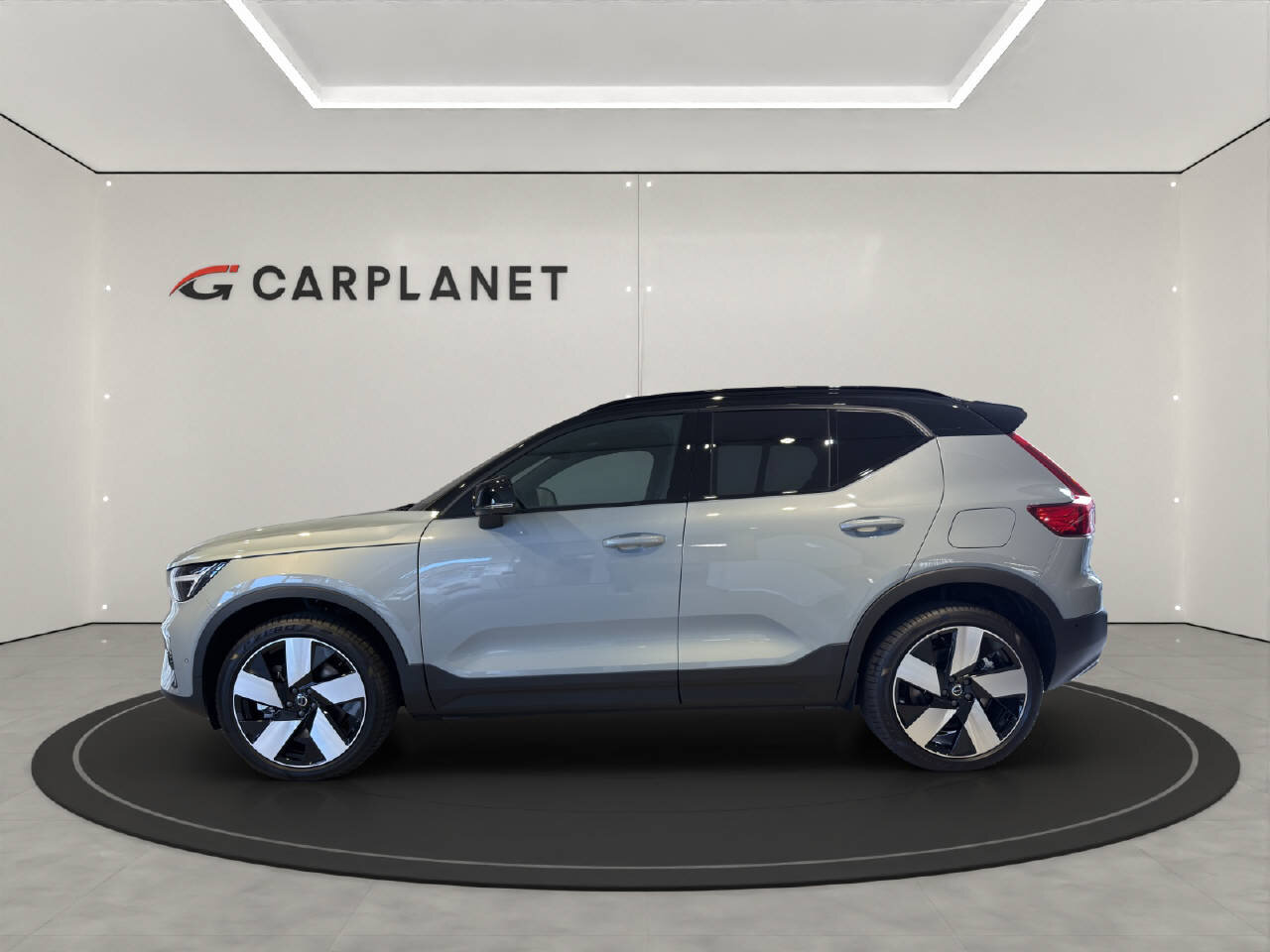 VOLVO EX40 Twin Ultra AWD, Electric, Ex-demonstrator, Automatic - 2