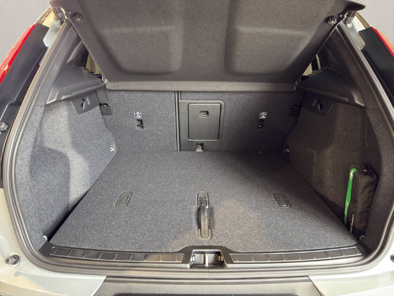VOLVO EX40 Twin Ultra AWD, Electric, Ex-demonstrator, Automatic - 7