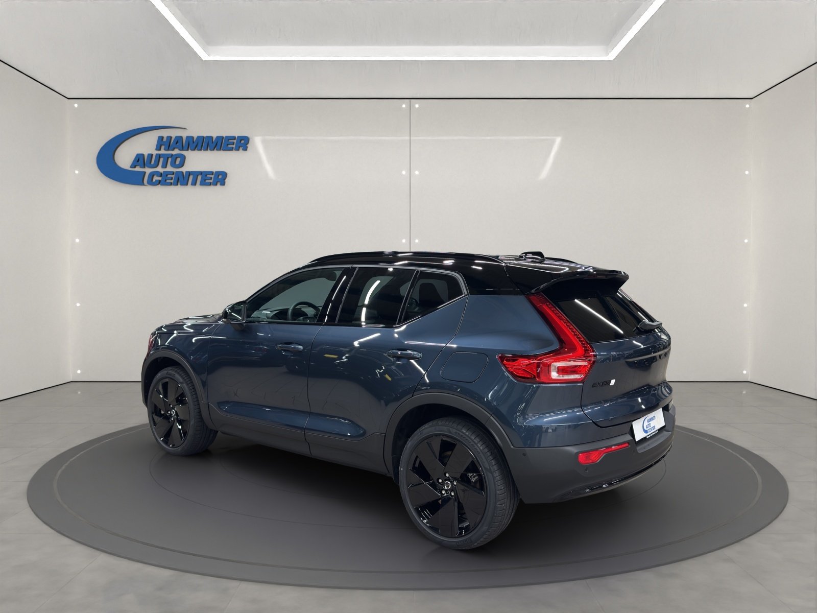VOLVO EX40 Twin Black Edition AWD, Elektro, Vorführwagen, Automatik - 3