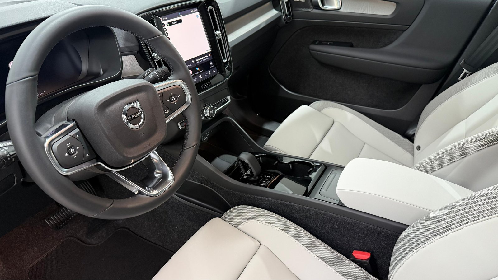 VOLVO EX40 Twin Ultra AWD, Elektro, Vorführwagen, Automatik - 4