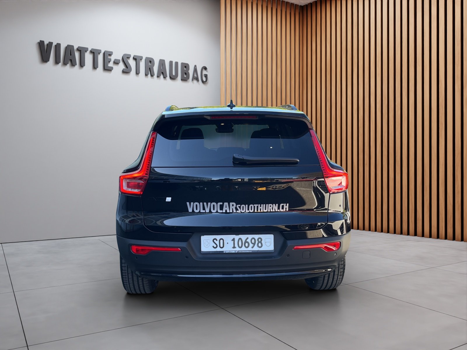 VOLVO EX40 Twin Black Edition AWD, Electric, Ex-demonstrator, Automatic - 4