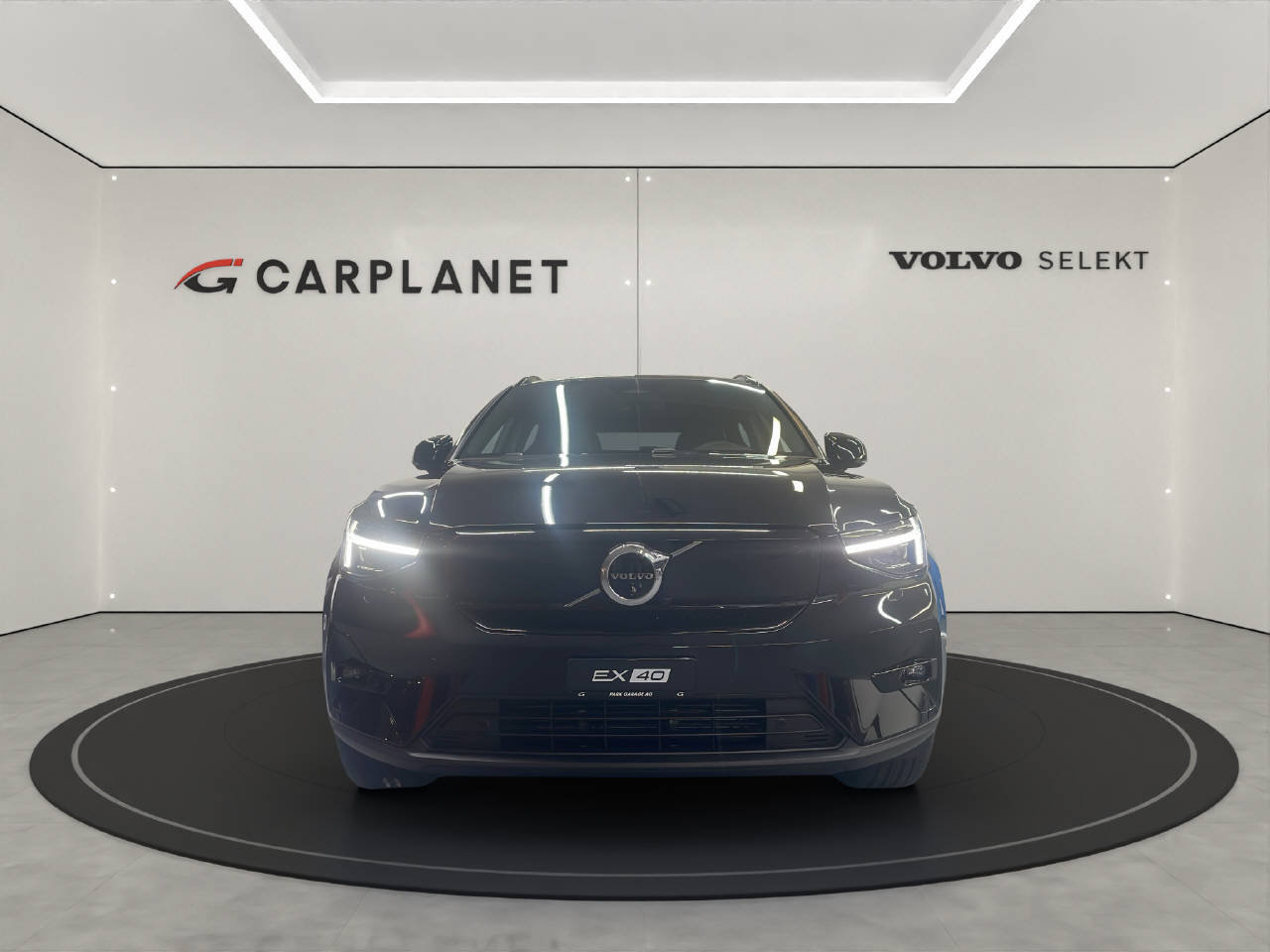 VOLVO EX40 Twin Ultra AWD, Electric, Ex-demonstrator, Automatic - 2