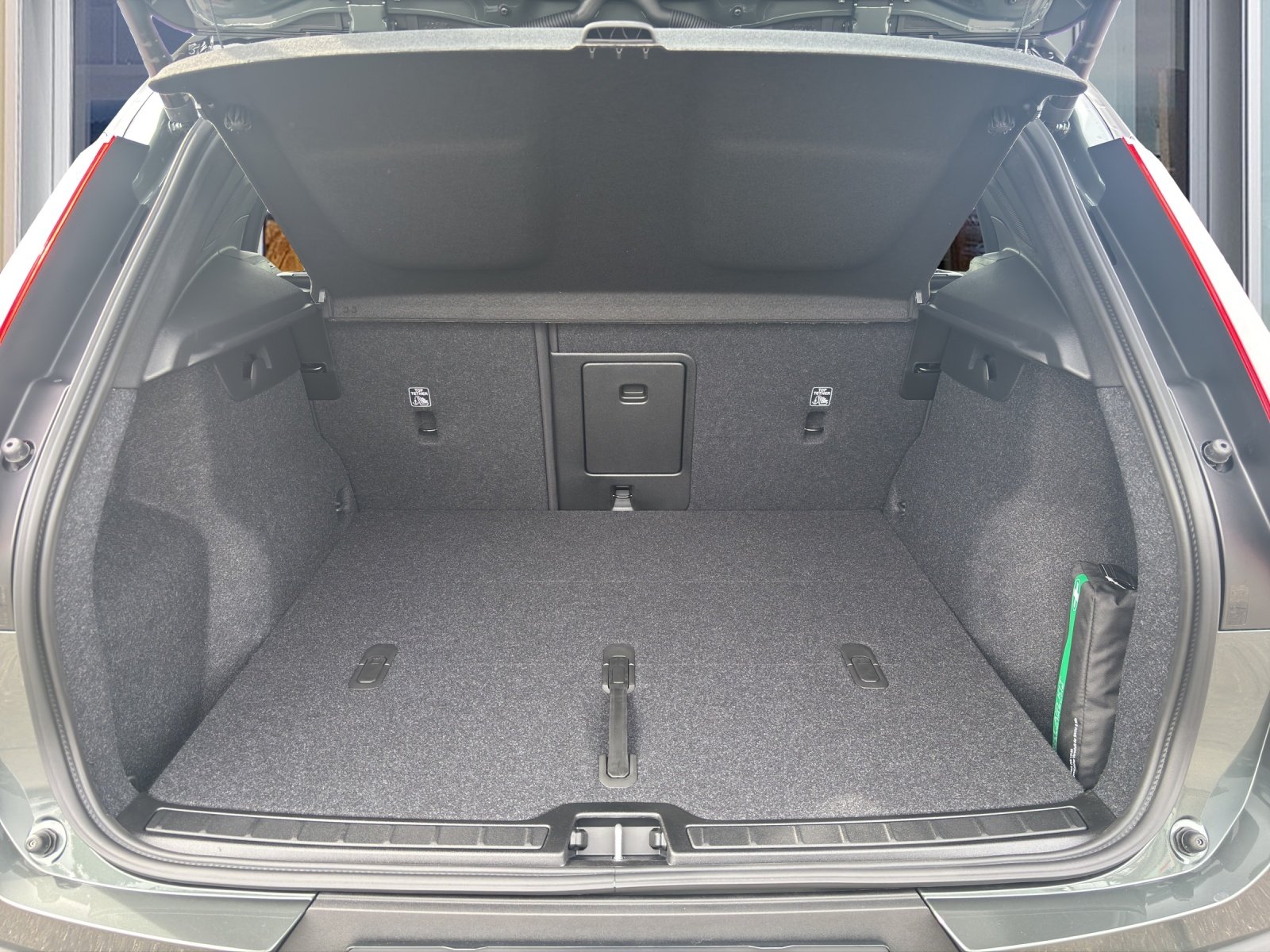 VOLVO EX40 Twin Ultra AWD, Elektro, Vorführwagen, Automatik - 7