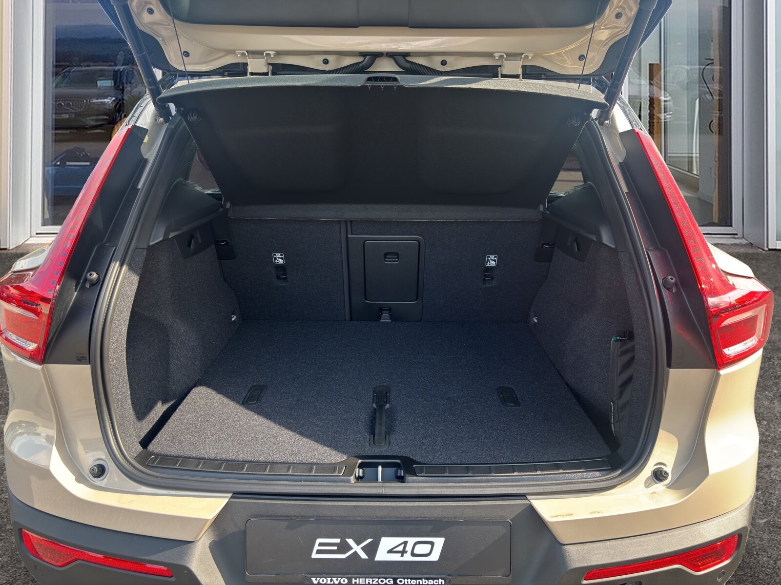 VOLVO EX40 Twin Performance Ultra AWD, Électrique, Voiture de démonstration, Automatique - 7