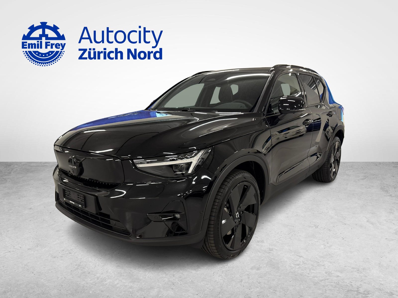 VOLVO EX40 Twin Black Edition AWD