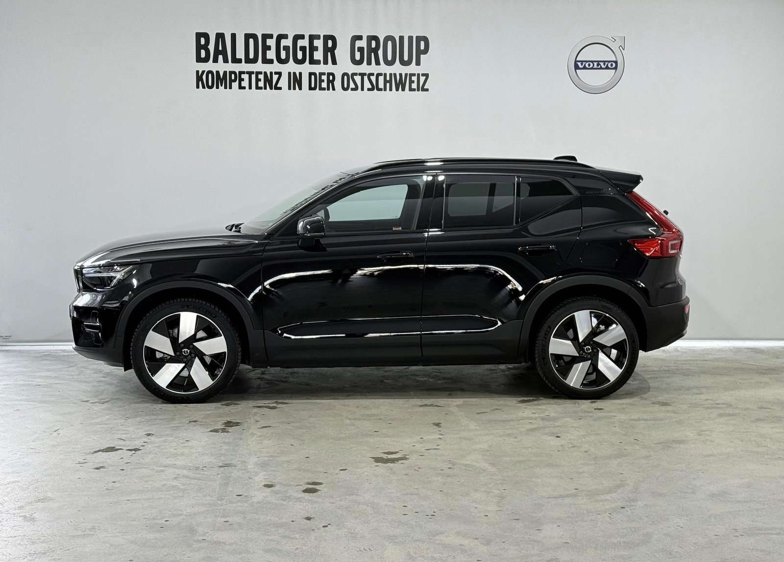 VOLVO EX40 Twin Ultra AWD, Electric, New car, Automatic - 2