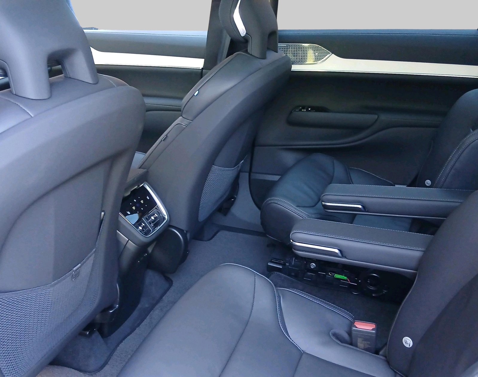 VOLVO EX90 Twin Performance Ultra AW, Electric, New car, Automatic - 4