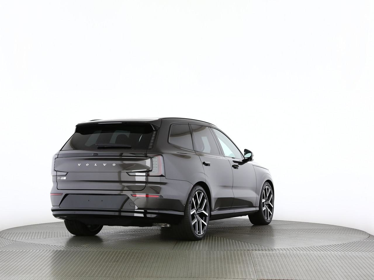 VOLVO EX90 Twin Performance Ultra AWD, Elettrica, Auto nuove, Automatico - 2