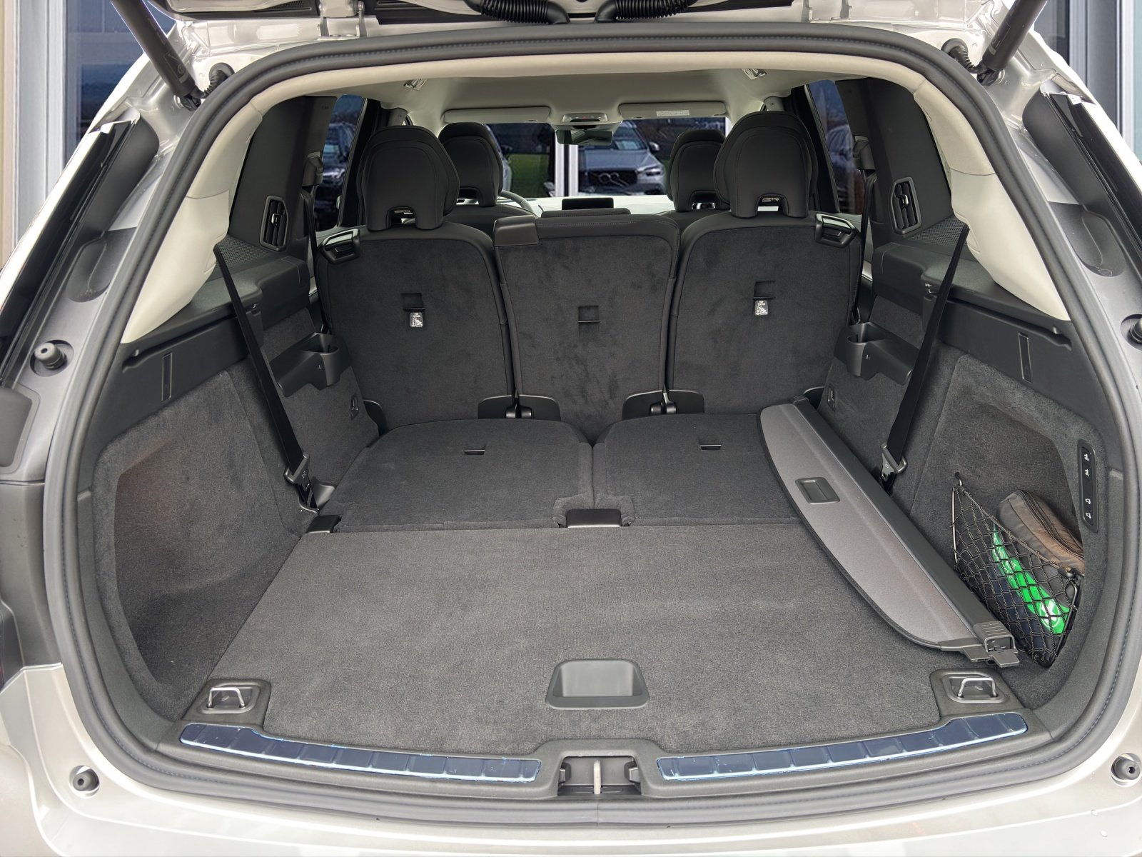 VOLVO EX90 Twin Ultra AWD, Electric, Ex-demonstrator, Automatic - 7