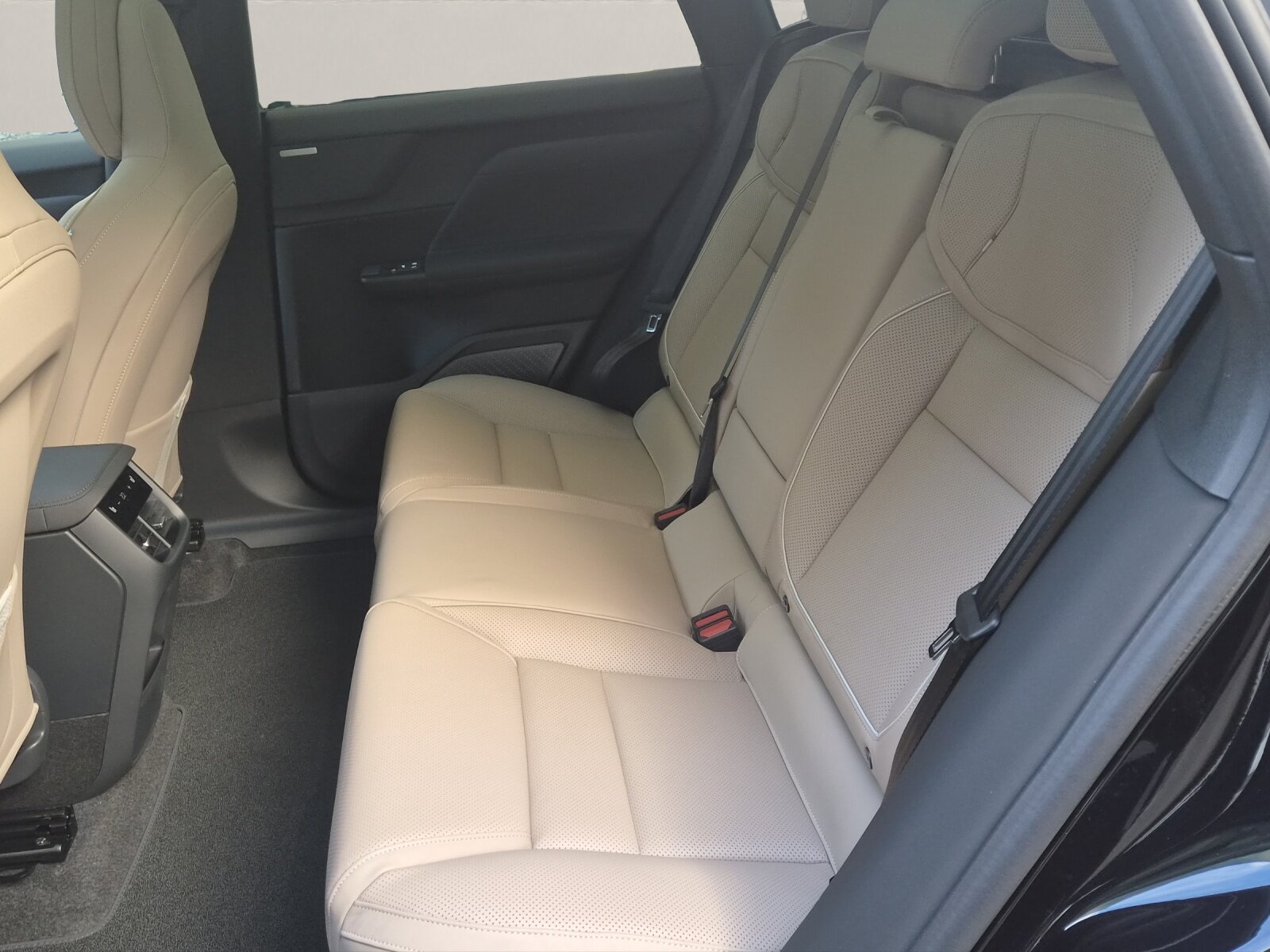 VOLVO EX60 P10 Ultra AWD, Électrique, Voiture nouvelle, Automatique - 7