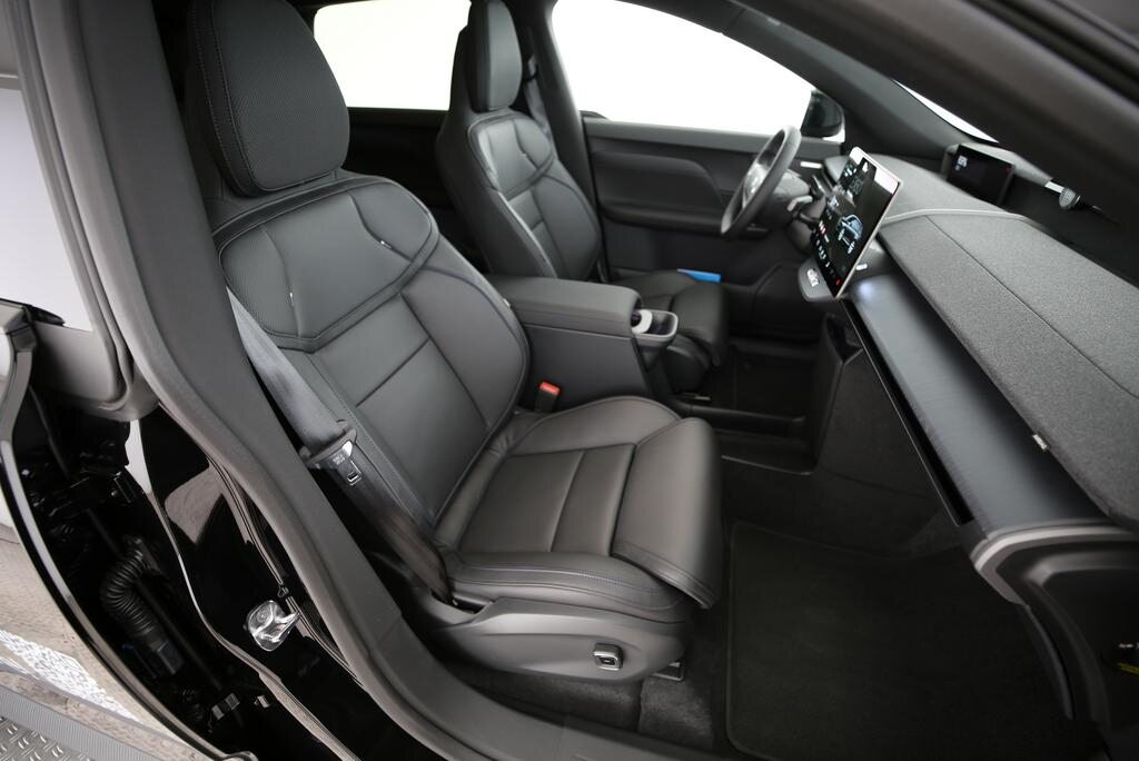 VOLVO EX60 Twin Ultra AWD, Électrique, Voiture nouvelle, Automatique - 6
