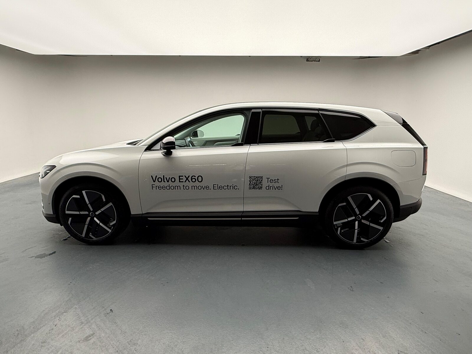 VOLVO EX60 Twin Ultra AWD, Elektro, Vorführwagen, Automatik - 3