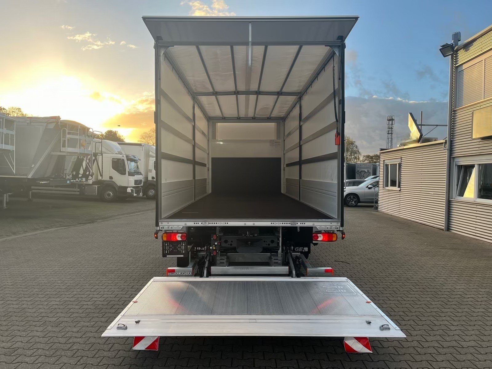 VOLVO FL 280 16t Schiebeplane Kam. Klima ACC LBW NEU, Diesel, Neuwagen, Automatik - 5