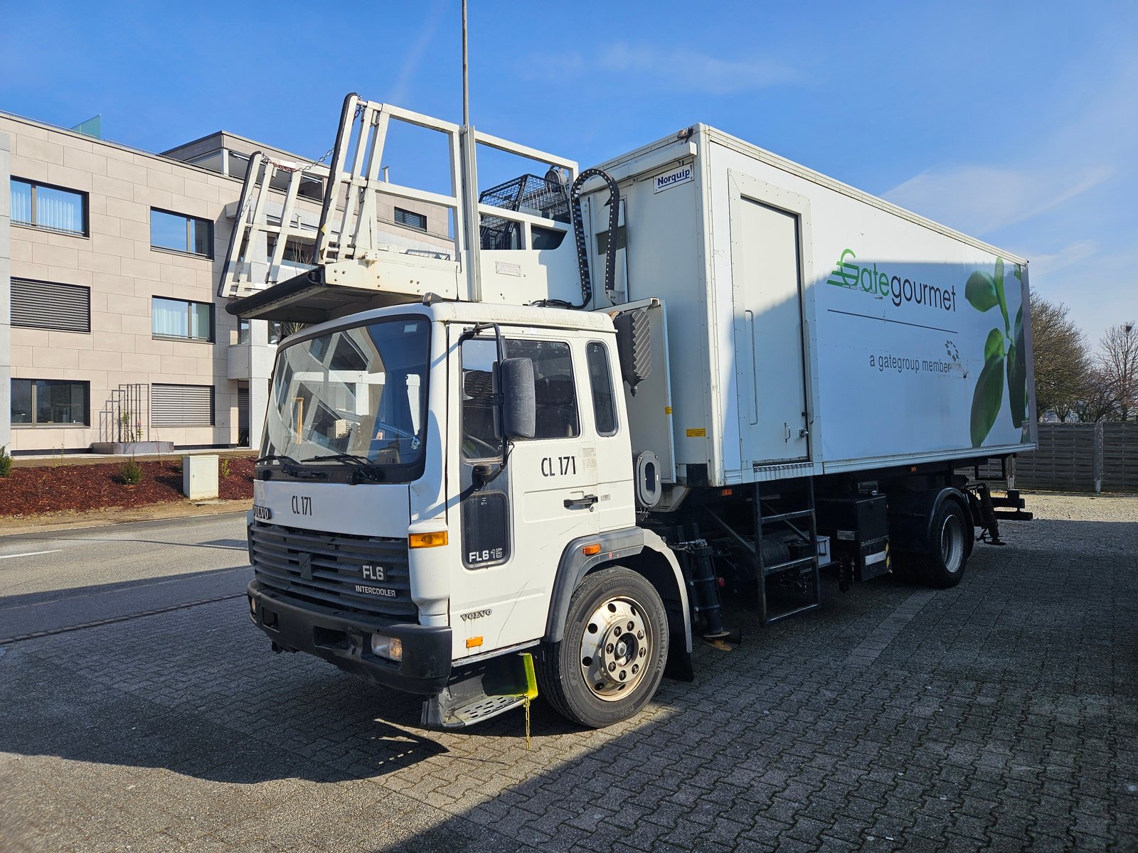 VOLVO FL6 15, Diesel, Occasion / Utilisé, Automatique - 2