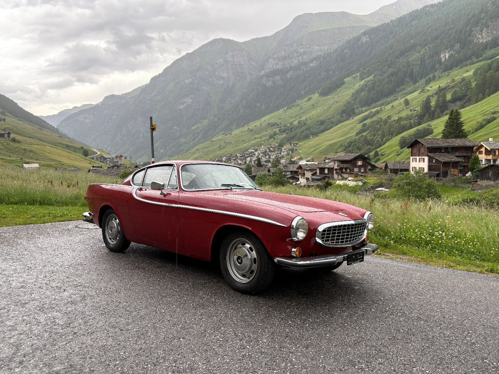 VOLVO P1800 S