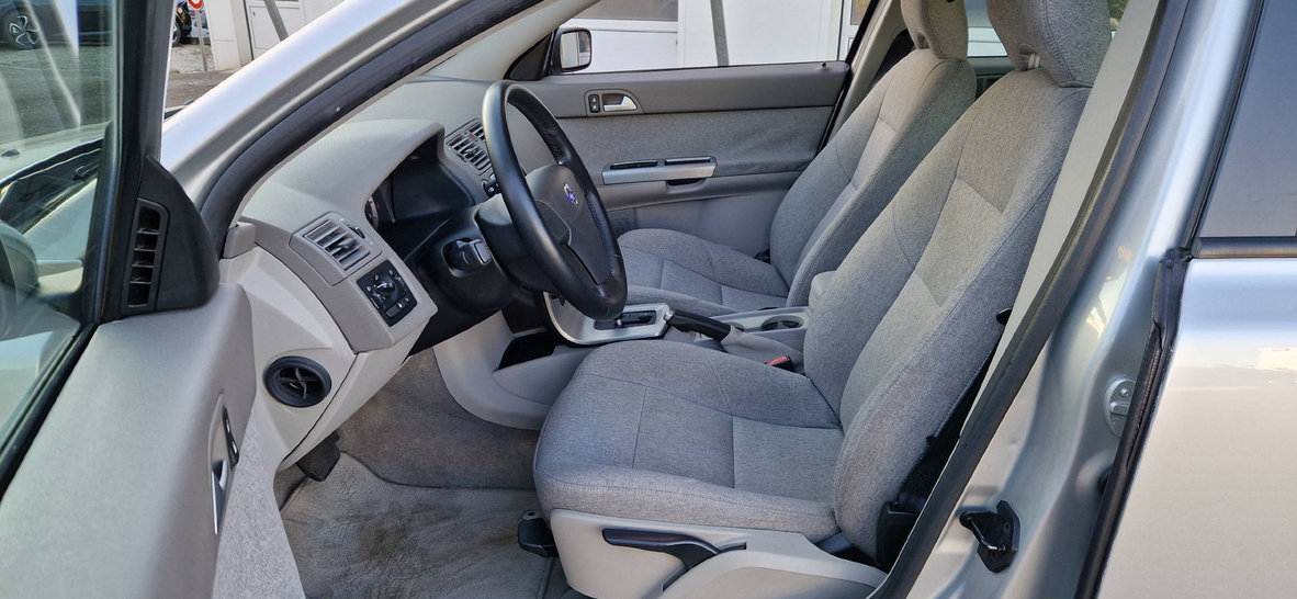 VOLVO S40 2.4I Kinetic, Benzina, Occasioni / Usate, Automatico - 5