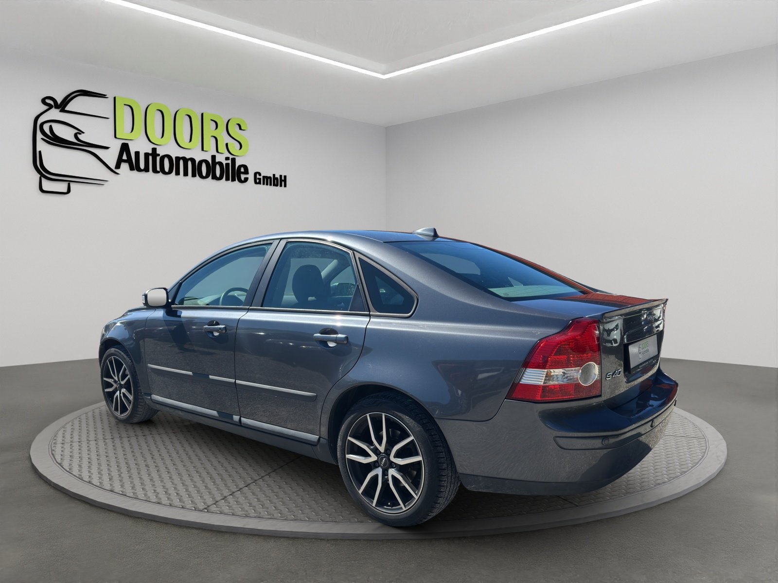 VOLVO S40 1.6 Momentum, Benzin, Occasion / Gebraucht, Handschaltung - 6