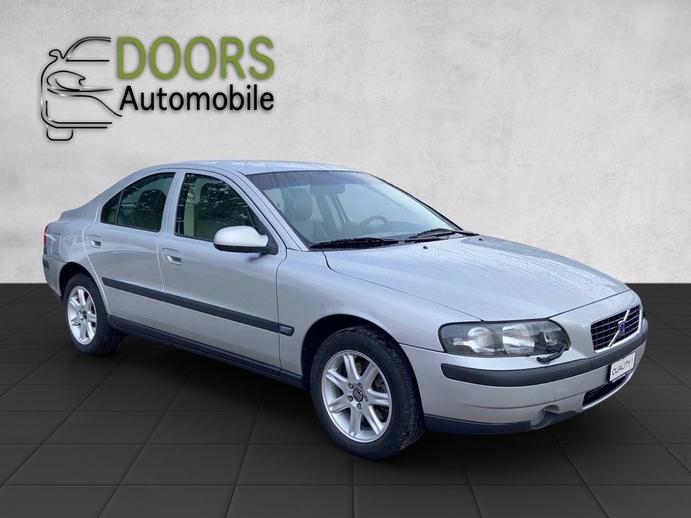 VOLVO S60 2.4T AWD, Petrol, Second hand / Used, Automatic