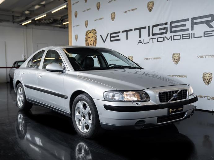 VOLVO S60 2.4, Petrol, Second hand / Used, Manual