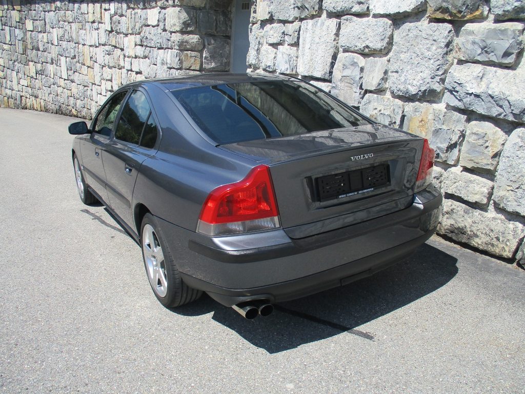 VOLVO S60 R 2.5 20V T 300 AWD, Petrol, Second hand / Used, Manual - 3