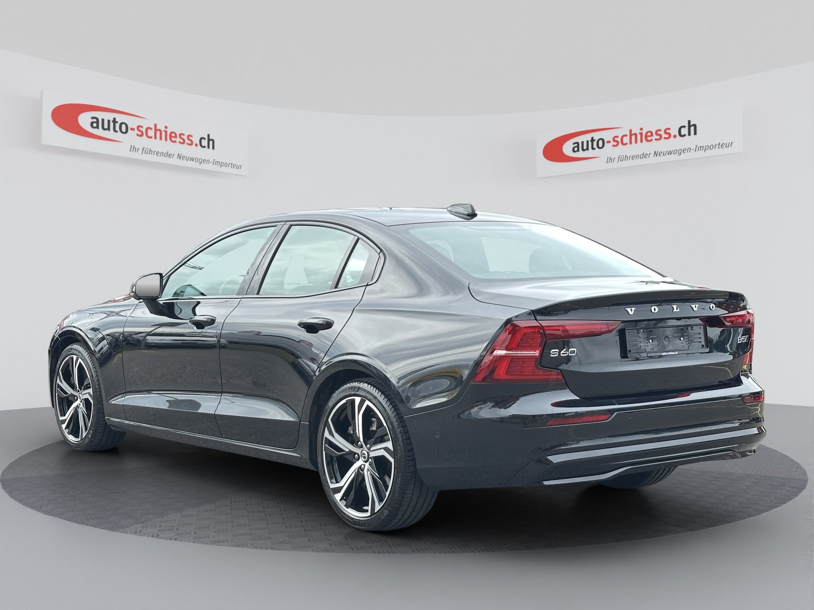 VOLVO S60 B5 AWD Benzin Mild Hybrid Ultimate Dark Geartronic, Mild-Hybrid Benzin/Elektro, Occasion / Gebraucht, Automatik - 3