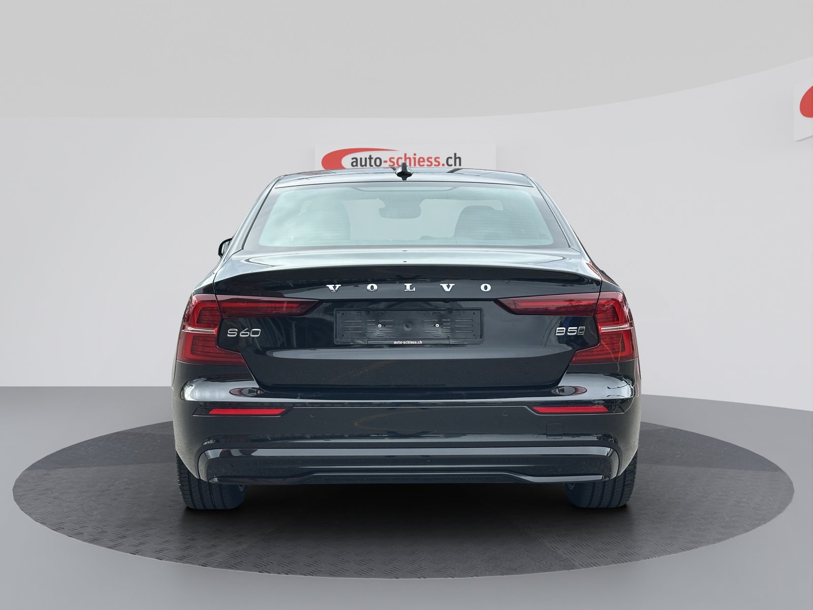 VOLVO S60 B5 AWD Benzin Mild Hybrid Ultimate Dark Geartronic, Mild-Hybrid Benzin/Elektro, Occasion / Gebraucht, Automatik - 4