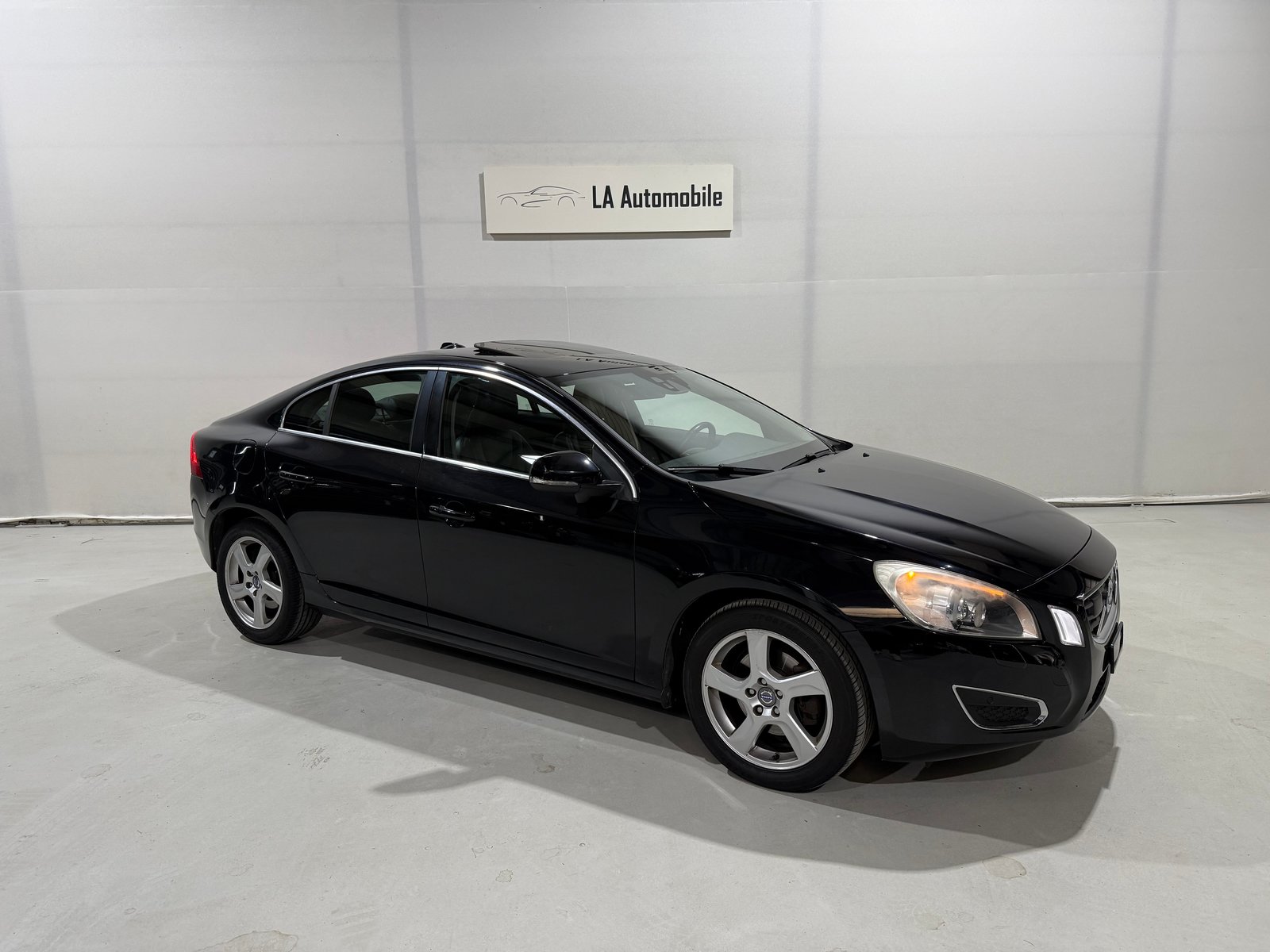 VOLVO S60 D4 Summum Geartronic, Diesel, Second hand / Used, Automatic - 6