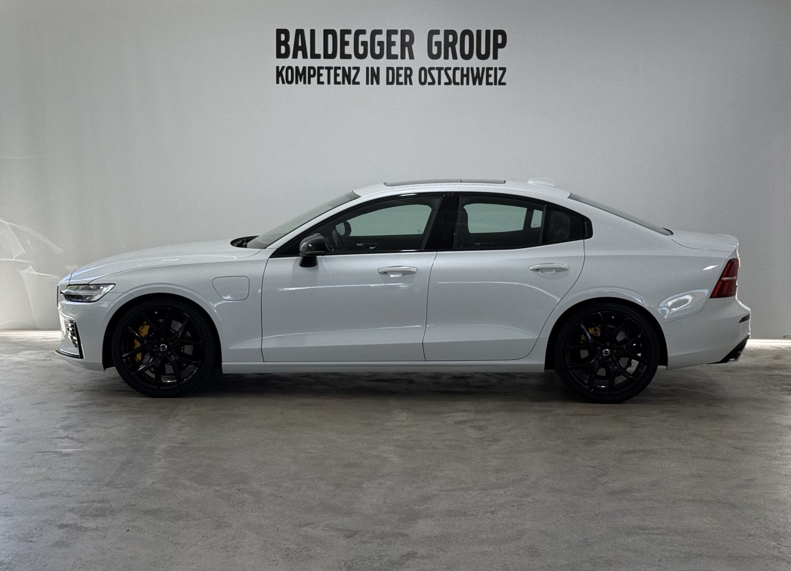 VOLVO S60 2.0 T8 TE Polestar eAWD, Full-Hybrid Petrol/Electric, Second hand / Used, Automatic - 2